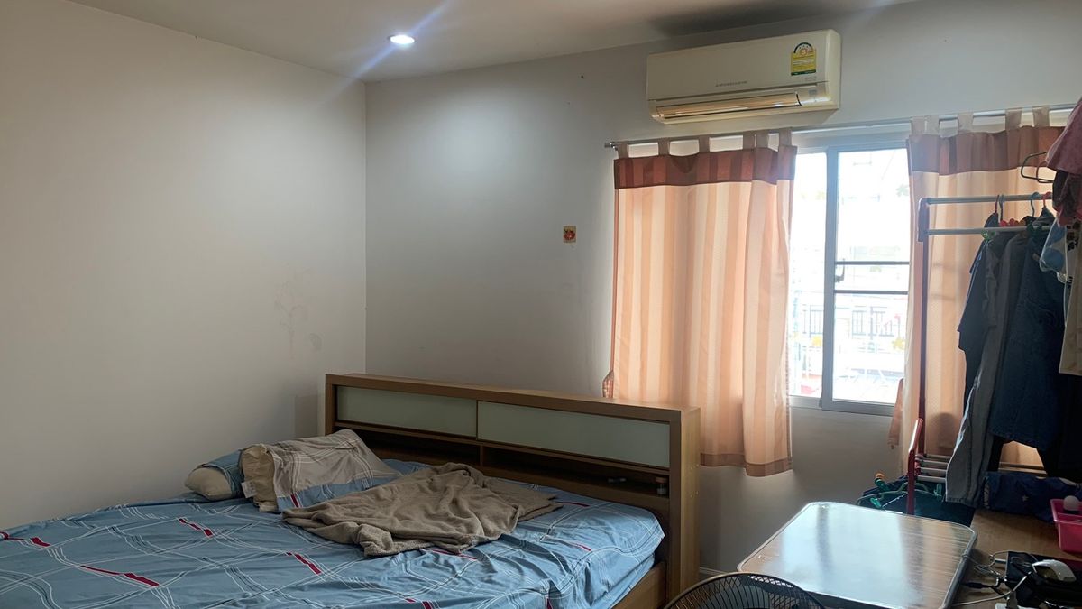 For SaleTownhomeBang kae, Phetkasem : Urgent sale, 3 -story townhouse, Prinlak Petchkasem 69