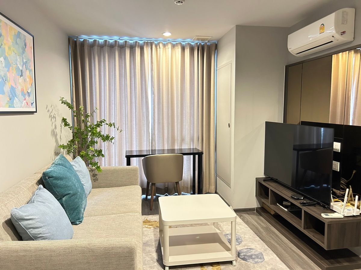 ให้เช่าคอนโดสุขุมวิท อโศก ทองหล่อ : For rent Ideo Mobi Sukhumvit 40