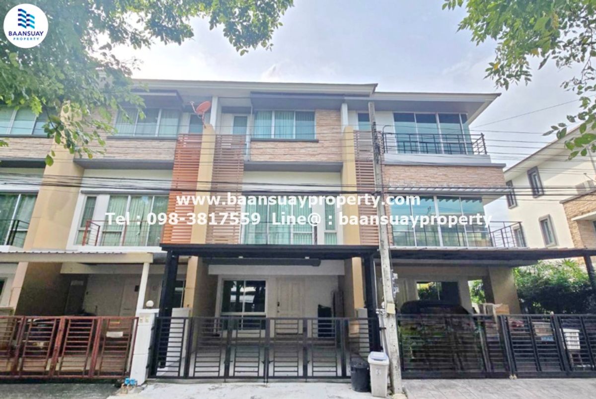 For RentTownhomePattanakan, Srinakarin : 3 -story townhome for rent, Plus City Park (Srinakarin Suan Luang), Chaloem Phrakiat Road, near Paradise Park & Amp; Sri Udom Station