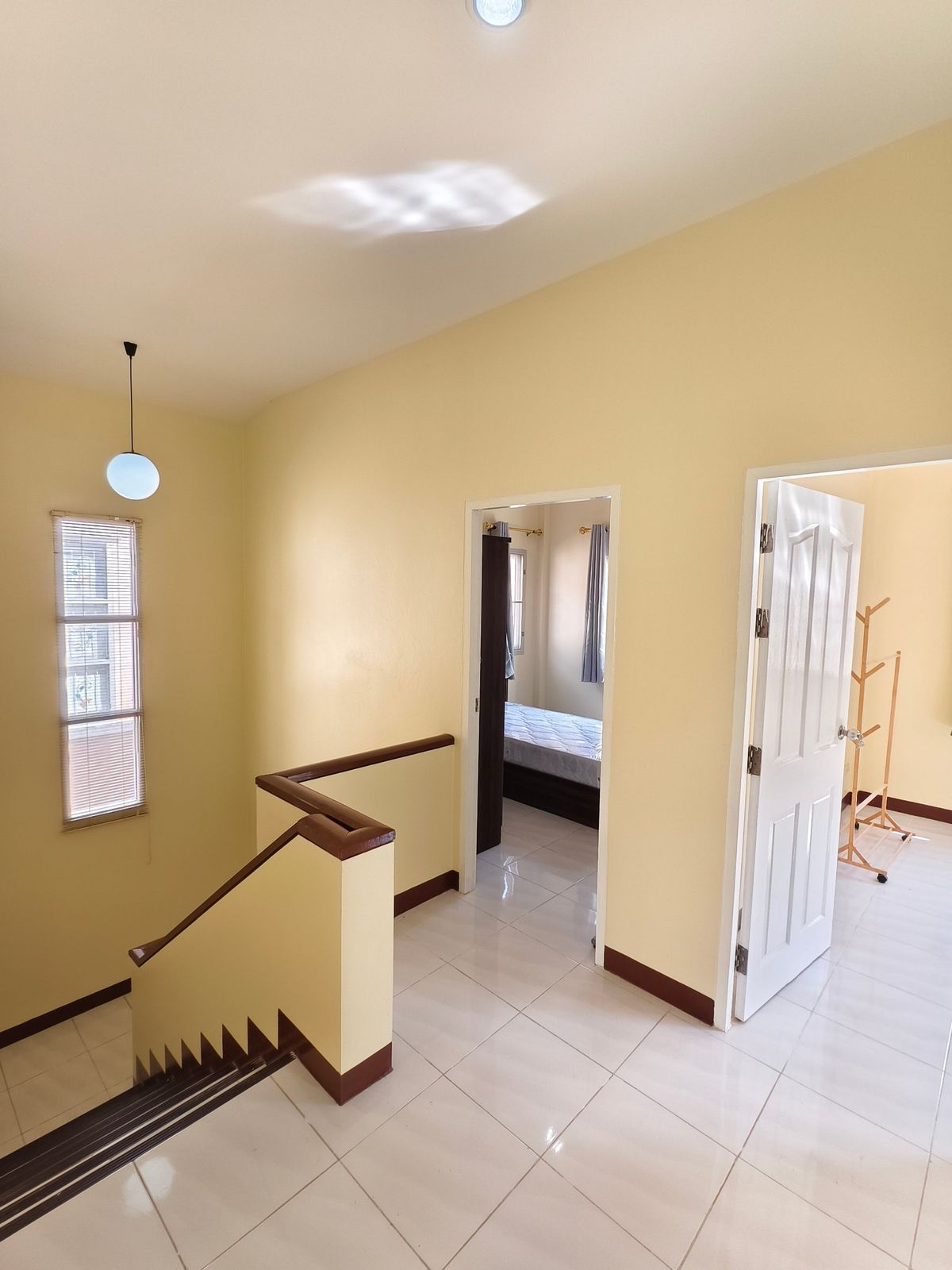 For RentHouseSamut Prakan,Samrong : North 36 Sq. 3 bedrooms, 2 bathrooms, 2 -story house, Panthiya Praeksa