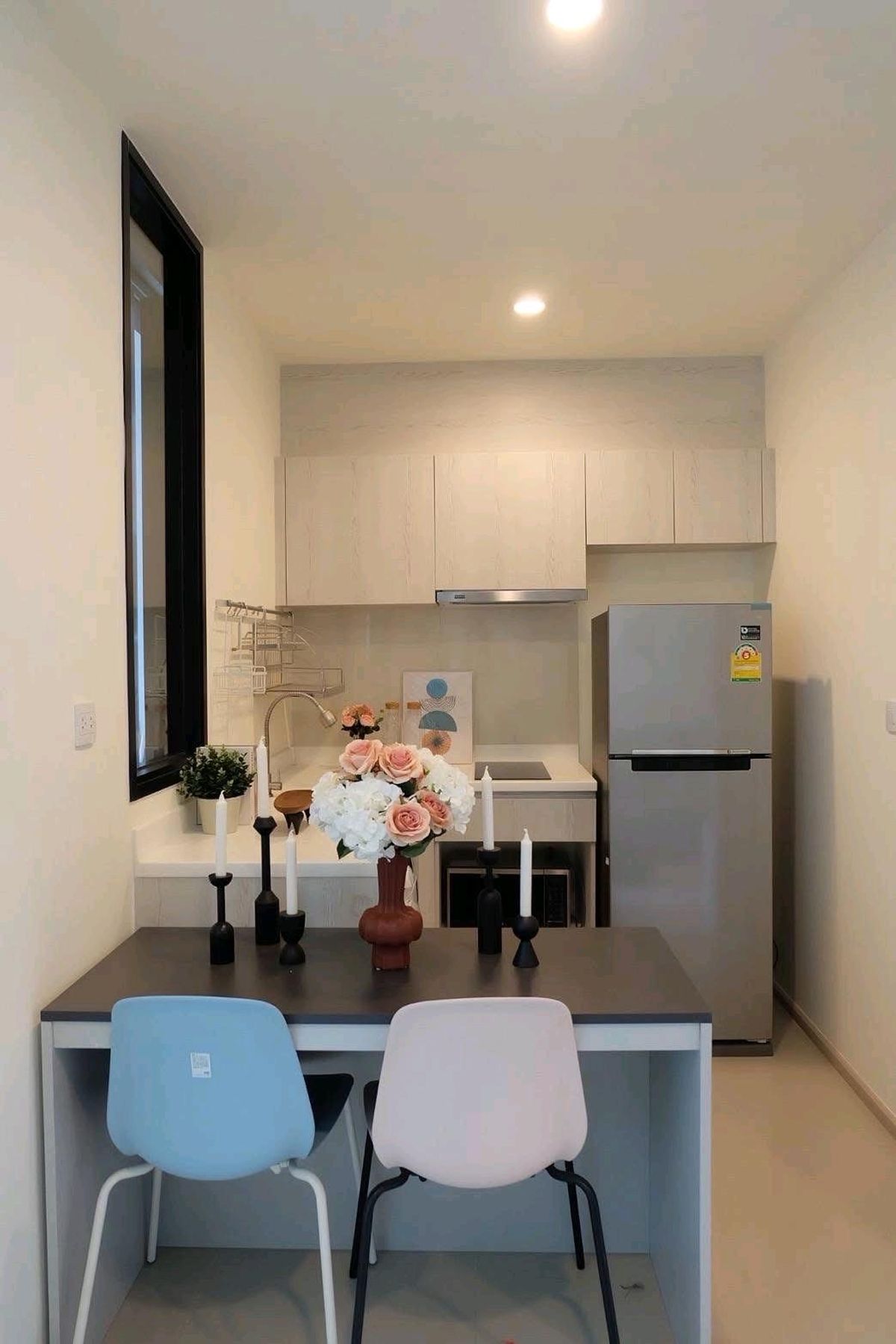 ให้เช่าคอนโดพระราม 9 เพชรบุรีตัดใหม่ RCA : for Rent (life Asoke ) 