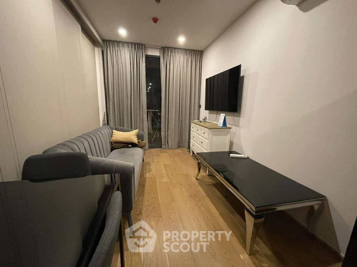 For RentCondoRatchathewi,Phayathai : 1-BR Condo at Q Chid Lom - Phetchaburi near BTS Chit Lom