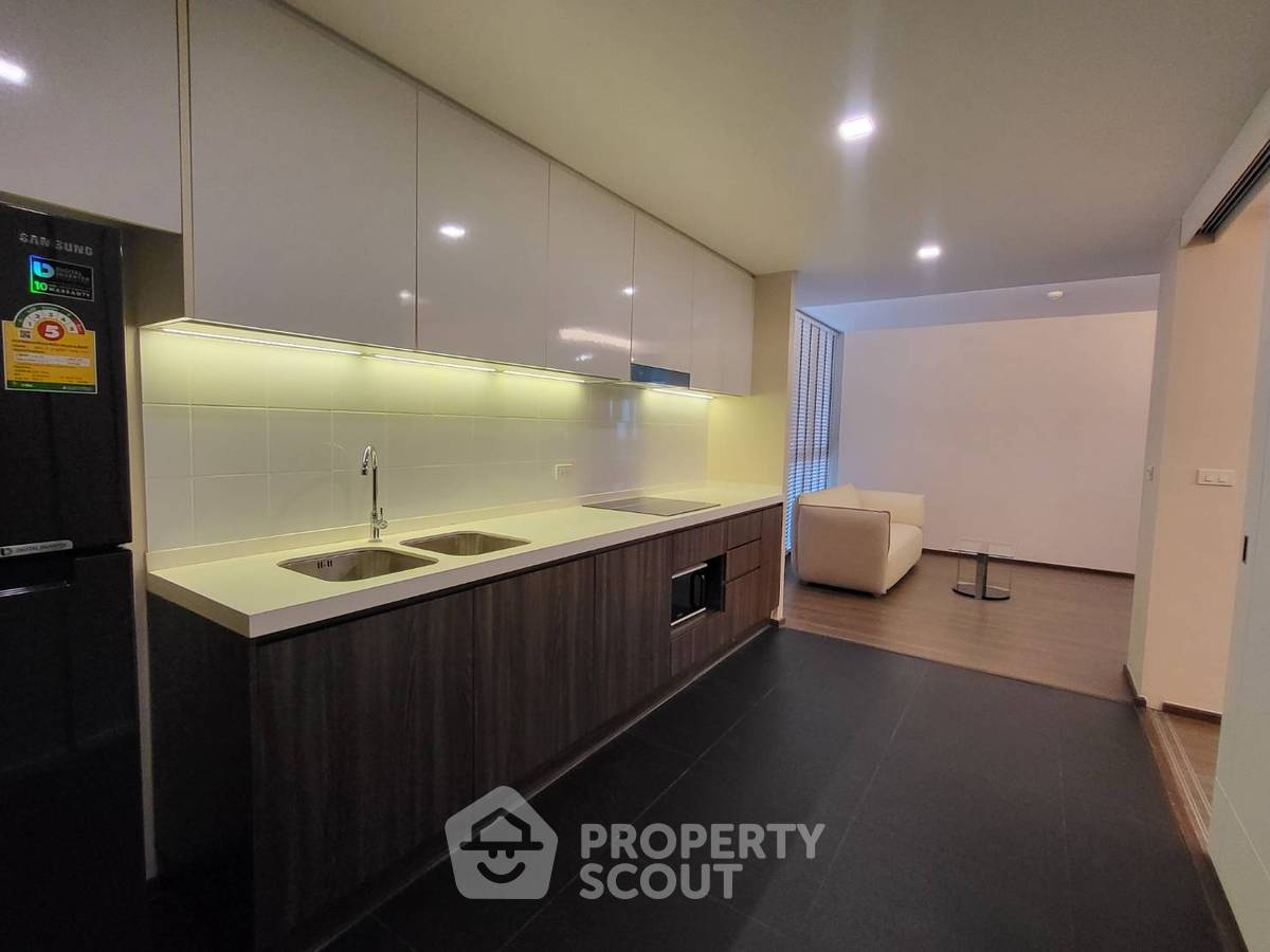 For RentCondoRama9, Petchburi, RCA : 2-BR Condo at The Remarkable Soonvijai 2 near ARL Ramkhamhaeng