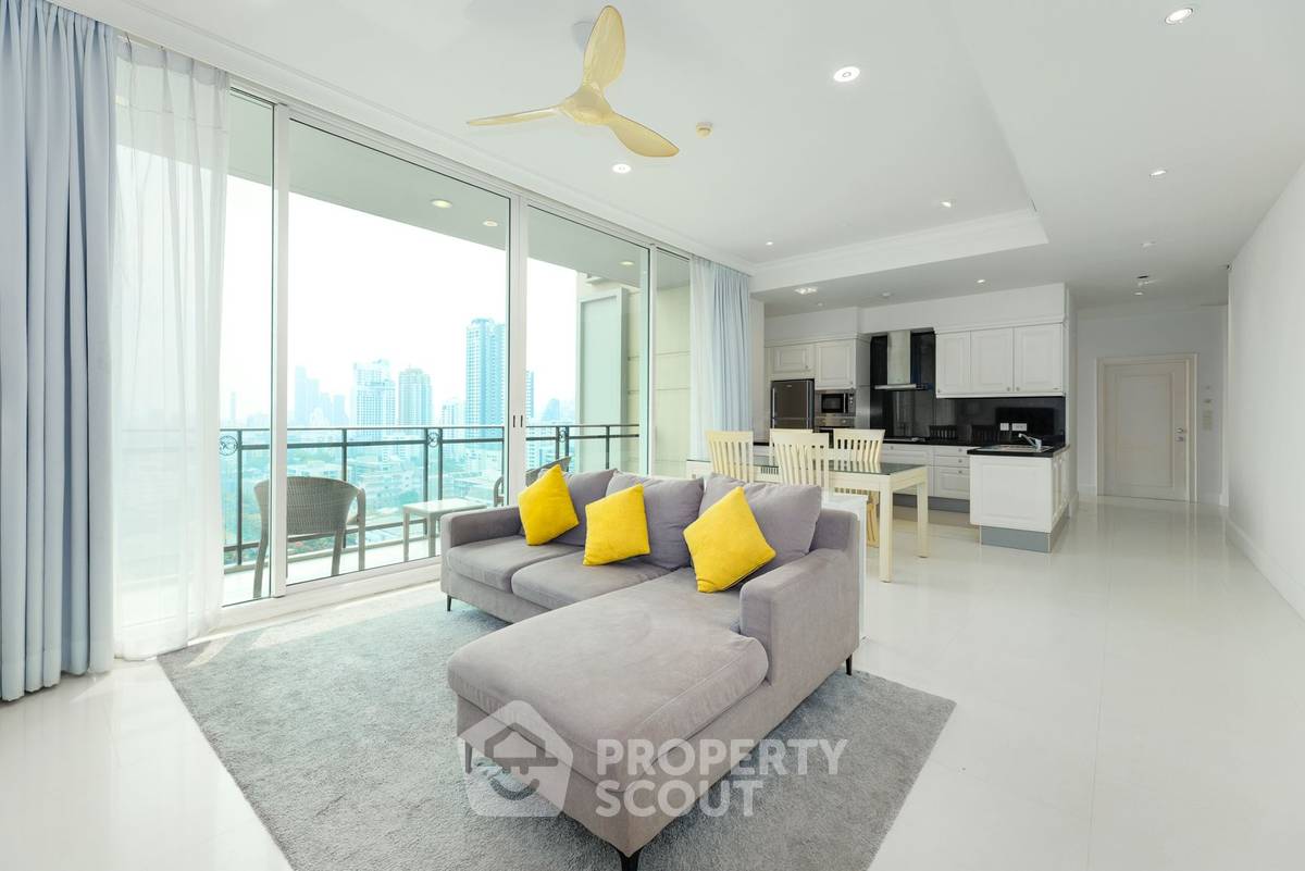 For RentCondoSukhumvit, Asoke, Thonglor : 2-BR Condo at Royce Private Residences near MRT Sukhumvit