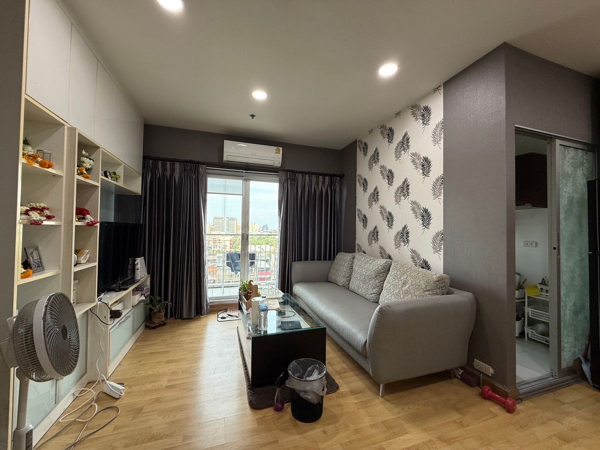 ขายคอนโดท่าพระ ตลาดพลู วุฒากาศ : (For Sale) The Parkland Taksin-Thapra 4,200,000 Baht 2 Bed 2 Bath Floor 8th Tel: 083-882-4256