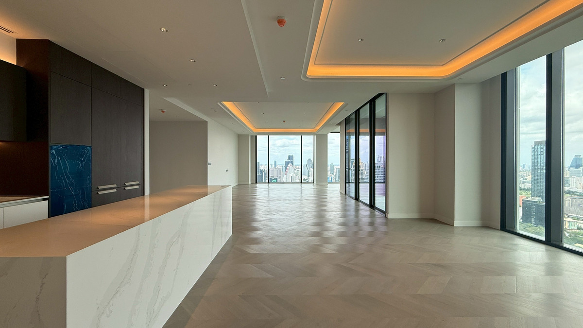 ขายคอนโดวิทยุ ชิดลม หลังสวน :  ❖ Prime Location ❖ วิวสวนลุมพีนี | ชั้นสูง 261.00 ตร.ม. | 3 ห้องนอน, 4 ห้องน้ำ | คอนโดใกล้ One Bangkok, สวนลุมพินี 1 นาที, MRT ลุมพินี 2 นาที