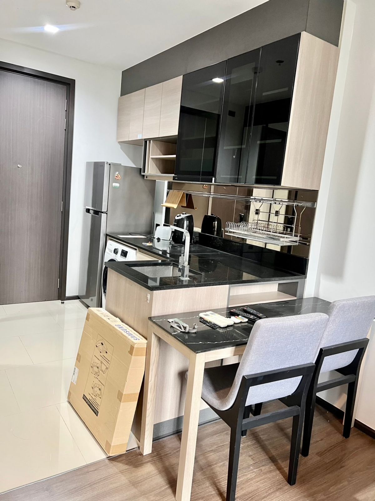 For RentCondoRama9, Petchburi, RCA : Special price - The Line Asoke Ratchada 1bedroom 1Bathroom - Fully Furnished - Near MRT Rama9