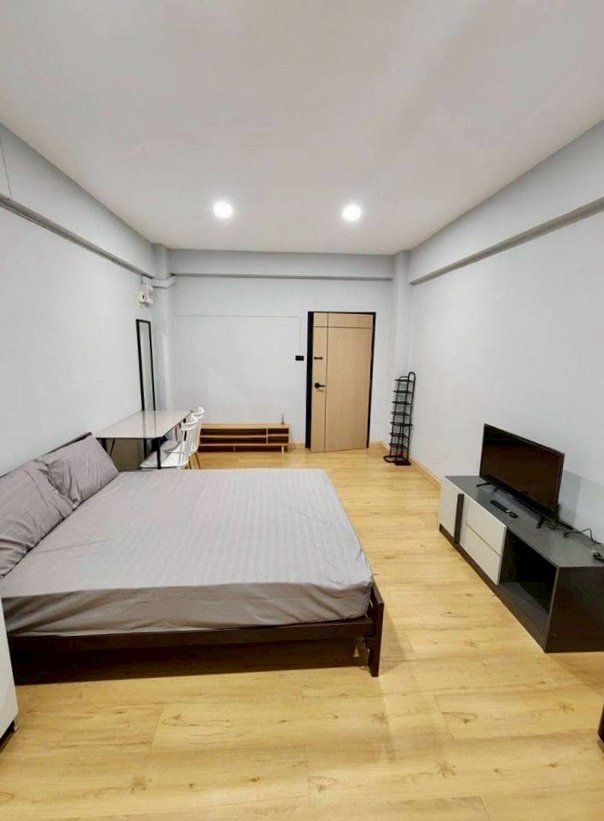 For SaleCondoRamkhamhaeng, Hua Mak : Condo for sale, Umorn Suk Ramkhamhaeng Soi 1 (Studio Room), 24 square meters, 3rd floor, Suan Luang Subdistrict, Suan Luang, Bangkok