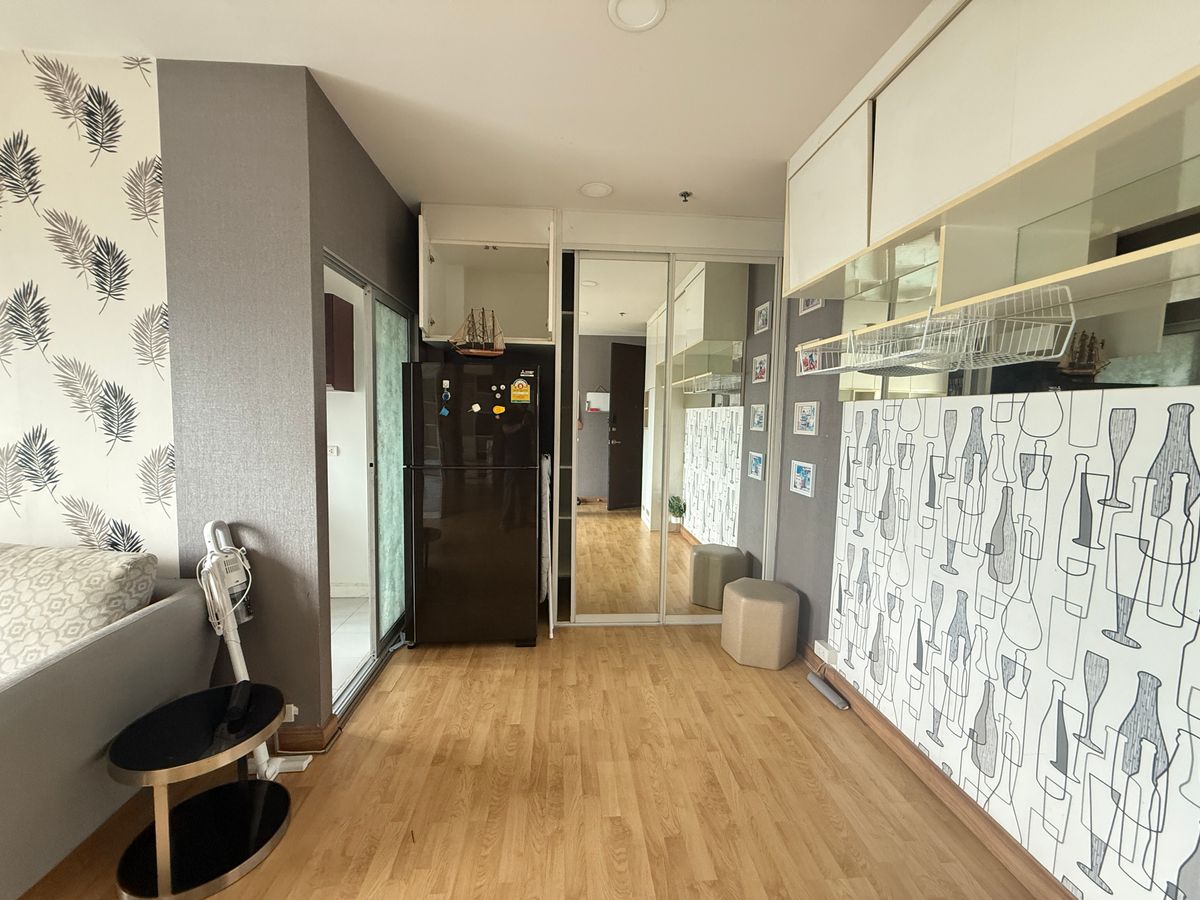 ขายคอนโดท่าพระ ตลาดพลู วุฒากาศ : (For Sale) The Parkland Taksin-Thapra 3,950,000 Baht 2 Bed 2 Bath Floor 8th Tel: 083-882-4256