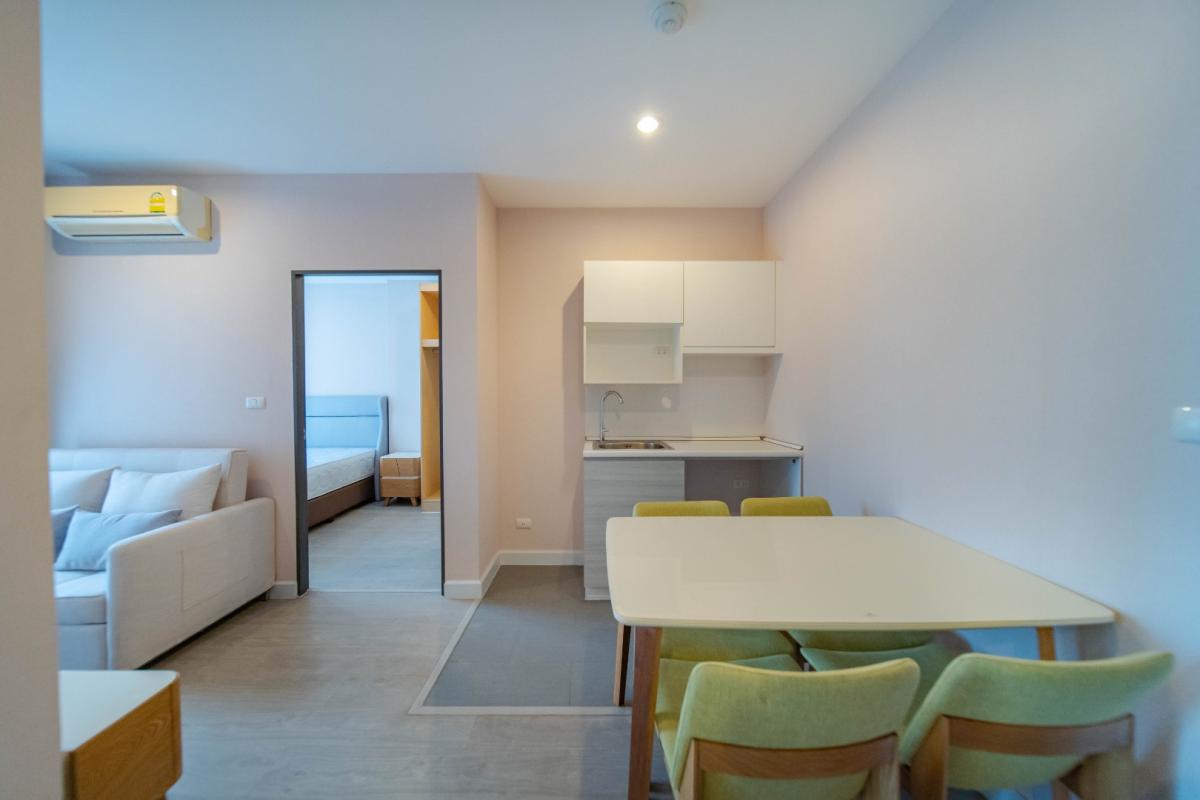 ขายคอนโดบางซื่อ วงศ์สว่าง เตาปูน : 🔥ขายด่วน 🔥เมโทร สกาย บางซ่อน อินเตอร์เชนจ์ (ประชาชื่น) 2 ห้องนอน 1 ห้องน้ำ ติดถนนประชาชื่น ห้องสวยมาก เฟอร์นิเจอร์ครบ พร้อมเข้าอยู่