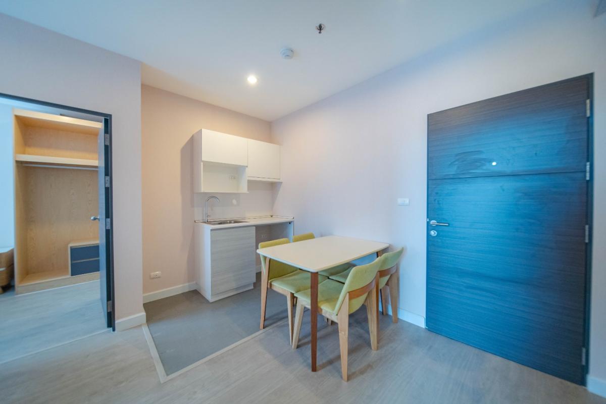 ขายคอนโดบางซื่อ วงศ์สว่าง เตาปูน : 🔥ขายด่วน 🔥เมโทร สกาย บางซ่อน อินเตอร์เชนจ์ (ประชาชื่น) 2 ห้องนอน 1 ห้องน้ำ ติดถนนประชาชื่น ห้องสวยมาก เฟอร์นิเจอร์ครบ พร้อมเข้าอยู่