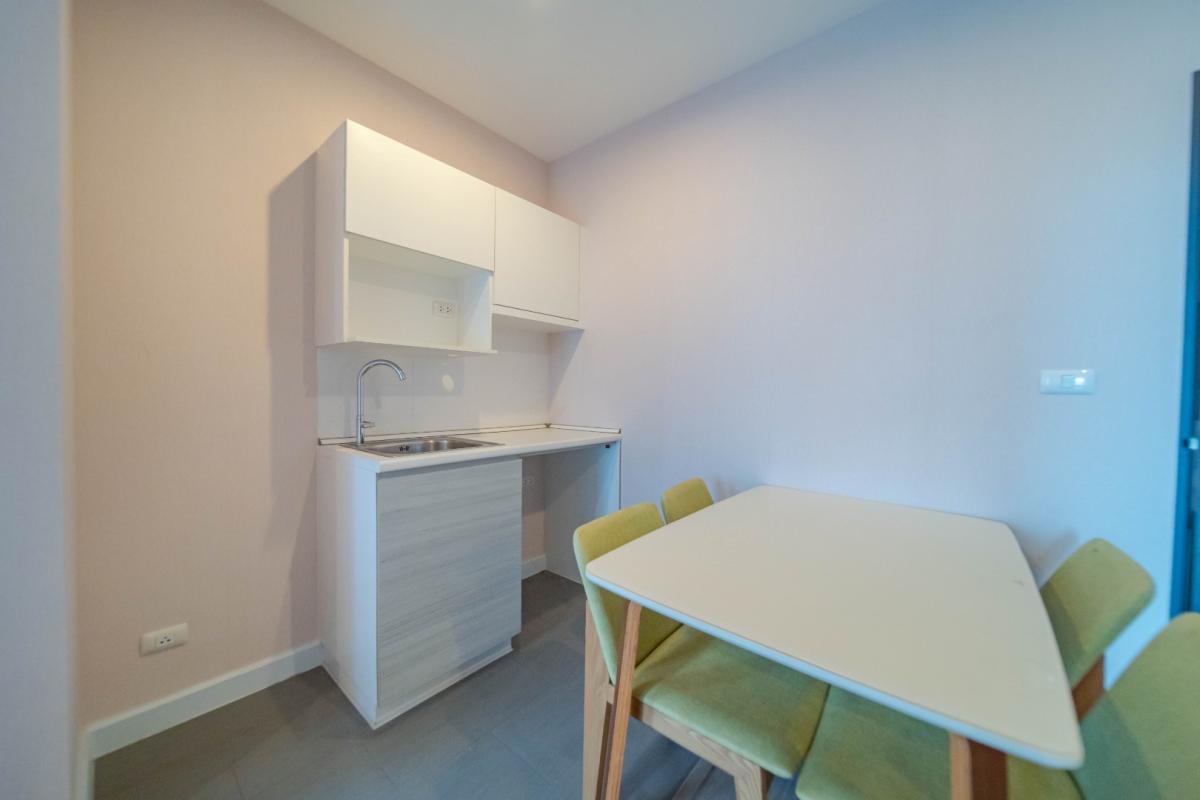 ขายคอนโดบางซื่อ วงศ์สว่าง เตาปูน : 🔥ขายด่วน 🔥เมโทร สกาย บางซ่อน อินเตอร์เชนจ์ (ประชาชื่น) 2 ห้องนอน 1 ห้องน้ำ ติดถนนประชาชื่น ห้องสวยมาก เฟอร์นิเจอร์ครบ พร้อมเข้าอยู่