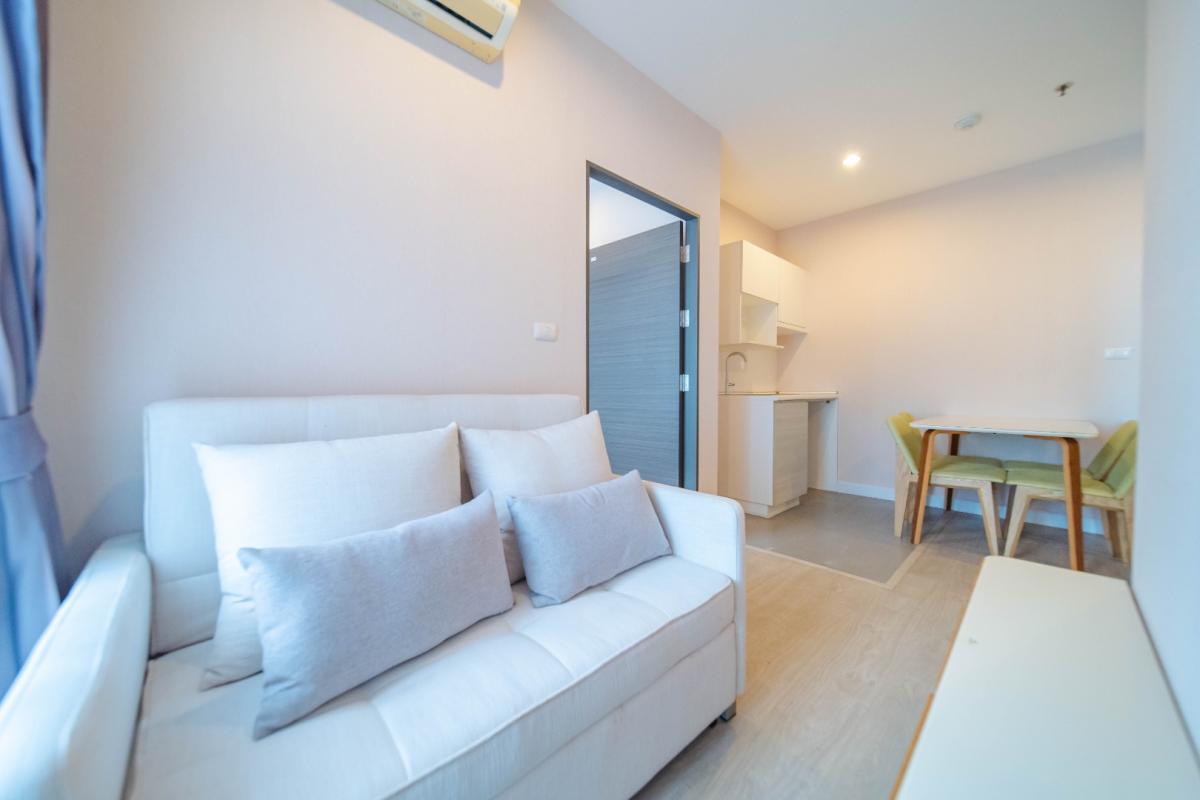 ขายคอนโดบางซื่อ วงศ์สว่าง เตาปูน : 🔥ขายด่วน 🔥เมโทร สกาย บางซ่อน อินเตอร์เชนจ์ (ประชาชื่น) 2 ห้องนอน 1 ห้องน้ำ ติดถนนประชาชื่น ห้องสวยมาก เฟอร์นิเจอร์ครบ พร้อมเข้าอยู่