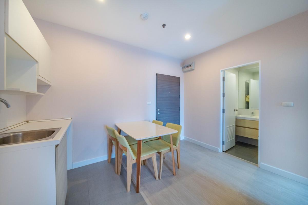 ขายคอนโดบางซื่อ วงศ์สว่าง เตาปูน : 🔥ขายด่วน 🔥เมโทร สกาย บางซ่อน อินเตอร์เชนจ์ (ประชาชื่น) 2 ห้องนอน 1 ห้องน้ำ ติดถนนประชาชื่น ห้องสวยมาก เฟอร์นิเจอร์ครบ พร้อมเข้าอยู่