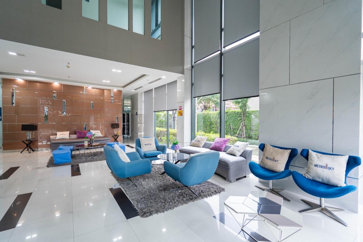 ขายคอนโดบางซื่อ วงศ์สว่าง เตาปูน : 🔥ขายด่วน 🔥เมโทร สกาย บางซ่อน อินเตอร์เชนจ์ (ประชาชื่น) 2 ห้องนอน 1 ห้องน้ำ ติดถนนประชาชื่น ห้องสวยมาก เฟอร์นิเจอร์ครบ พร้อมเข้าอยู่