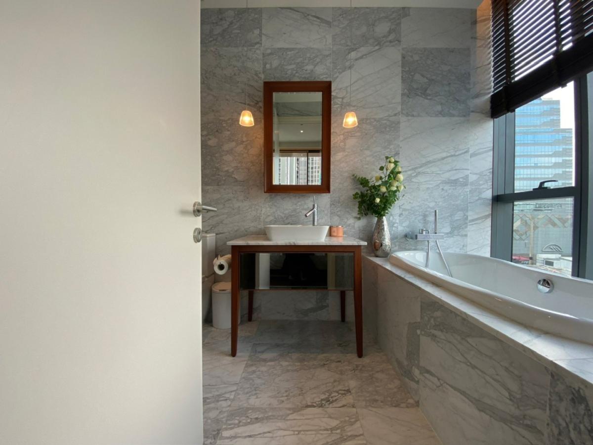 ให้เช่าคอนโดสุขุมวิท อโศก ทองหล่อ : 🔥ให้เช่าด่วน🔥คุณ บาย ยู อินสไปร์ บาย สตาร์ค ใกล้ BTS ทองหล่อ เฟอร์นิเจอร์ครบ พร้อมเข้าอยู่