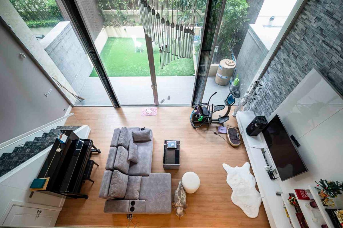 ขายทาวน์โฮมสุขุมวิท อโศก ทองหล่อ : 🔥ขายด่วน + 🔥349 Residence ทาวน์โฮม เน้นความเป็นส่วนตัวสูง 2 ห้องนอน 3 ห้องน้ำ พื้นที่ 350 ตร.ม. ใกล้ห้างเอ็มควอเทียร์ 