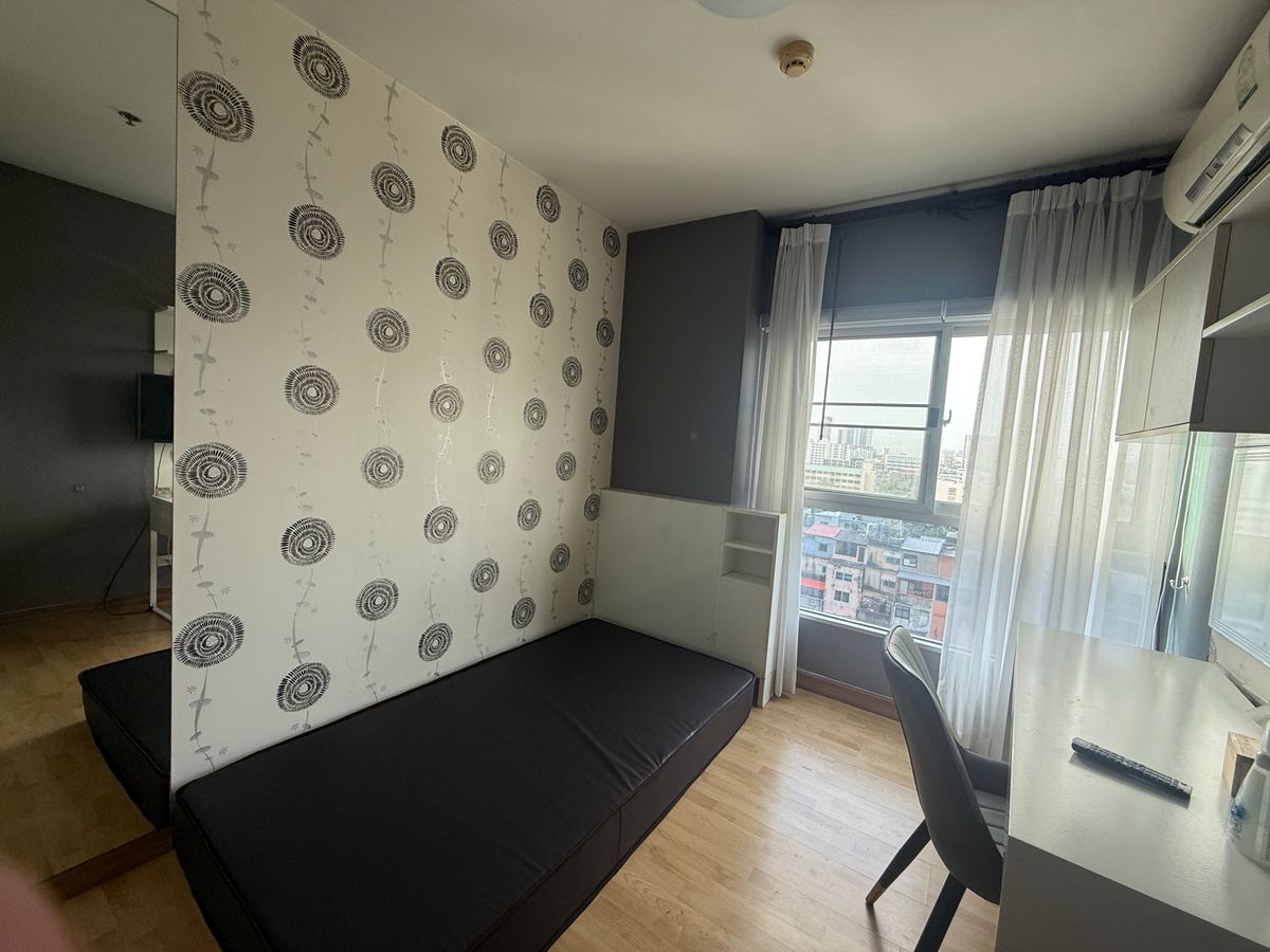 ขายคอนโดท่าพระ ตลาดพลู วุฒากาศ : (For Sale) The Parkland Taksin-Thapra 3,950,000 Baht 2 Bed 2 Bath Floor 8th Tel: 083-882-4256