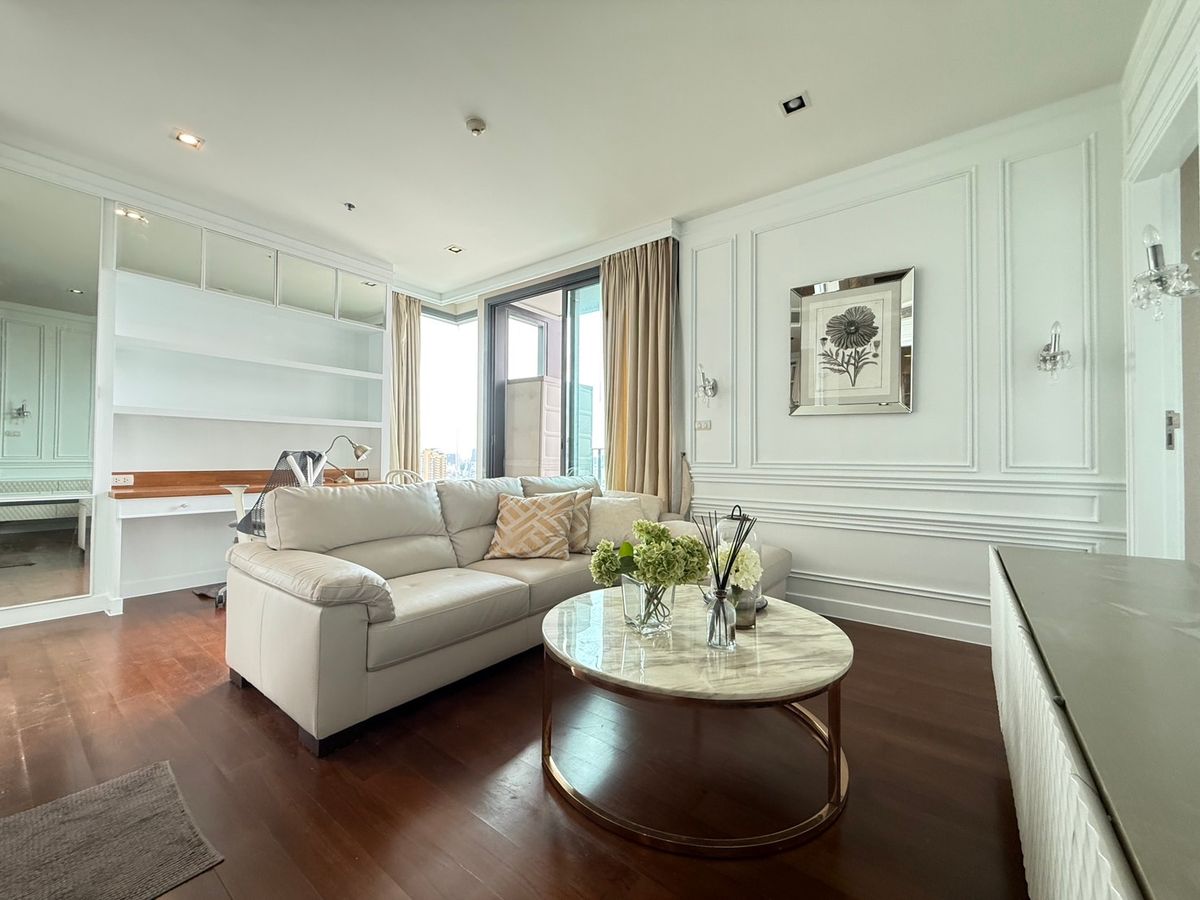 For RentCondoRatchathewi,Phayathai : Pyne by Sansiri for RENT 40,000 Baht/Month 2 Bedroom 2 Bathroom 77 SQM Floor 23rd Tel 0838824256