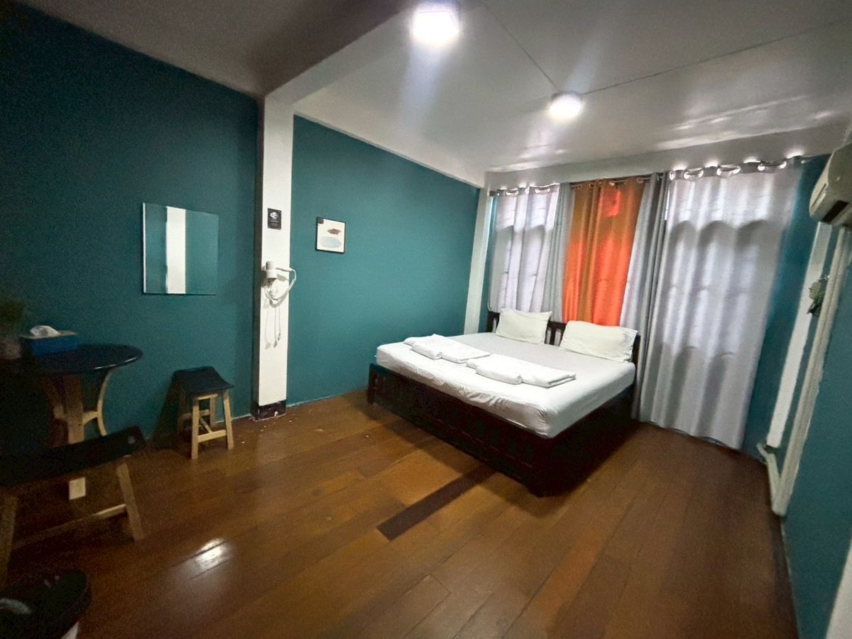 เซ้งกิจการโรงแรม & กิจการอพาร์ตเมนต์สาทร นราธิวาส : ปล่อยเช่าหรือเซ้งกิจการ Hostel เจริญกรุง ใจกลางแลนด์มาร์คท่องเที่ยว!  🔥เช่าช่วง 32,000 บาท/เดือน รันได้เลย  หรือ เซ้งกิจการ 280,000 บาท + ค่าเช่าเพียง 17,000 บาท/เดือน