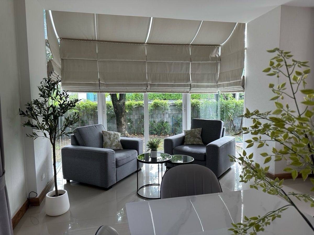 For SaleHouseNawamin, Ramindra : 💎 Luxury Modern Corner House for Sale – Spacious 5-Bedroom Home with Lush Garden, Full Functionality, and Prime Access Near Expressway in Watcharapol–ChatuChot