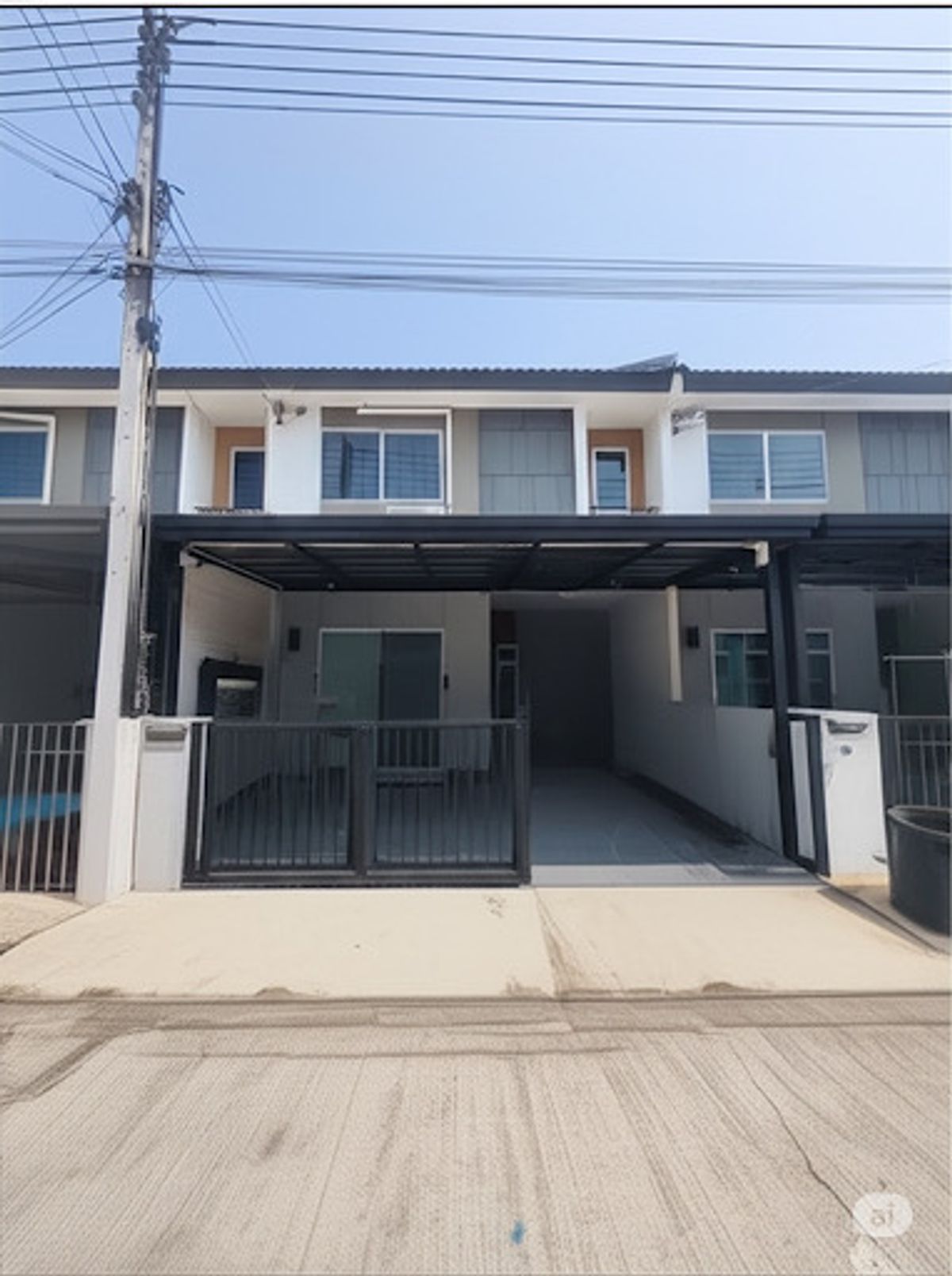 ขายทาวน์โฮมนครปฐม : 🏠ขายทาวน์โฮม บ้านพฤกษา102 ไร่ขิง 42 สาย5 ต่อเติมหน้าหลังเรียบร้อย🏠