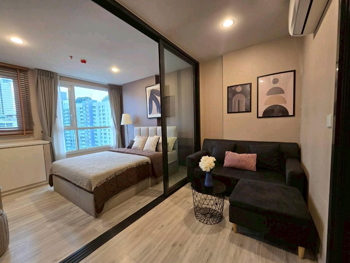 For RentCondoRatchadapisek, Huaikwang, Suttisan : Condo for rent XT Huaikwhang. Make an appointment to see the room. 👉Line: @propertyfinder