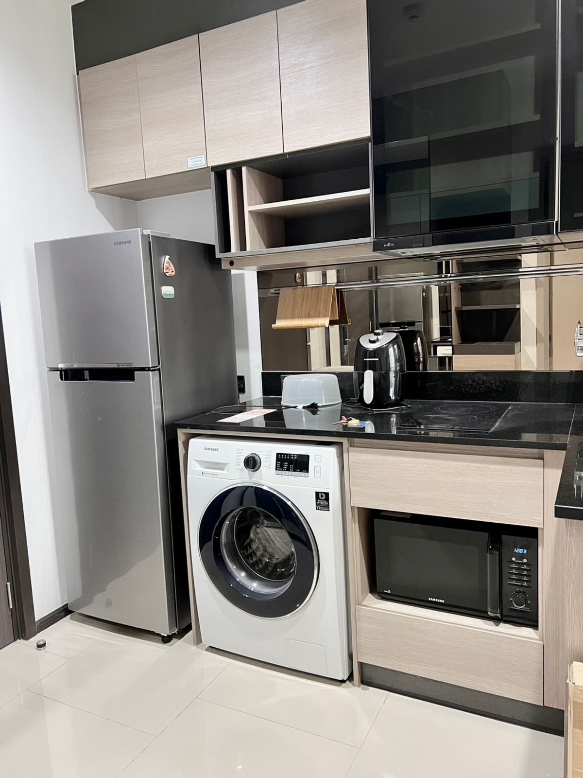 For RentCondoRama9, Petchburi, RCA : Special price - The Line Asoke Ratchada 1bedroom 1Bathroom - Fully Furnished - Near MRT Rama9