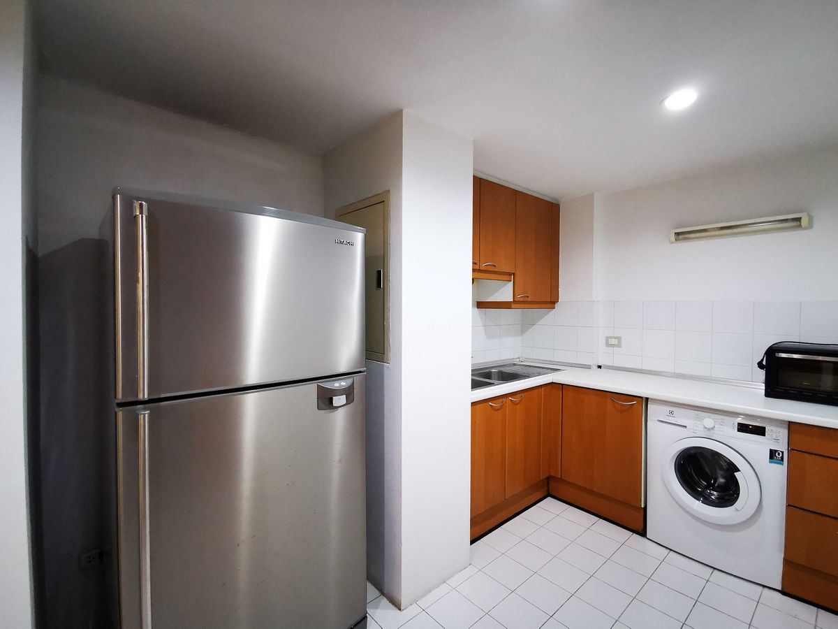 ให้เช่าคอนโดวิทยุ ชิดลม หลังสวน : ให้เช่า Navin Court – คอนโดห้องใหญ่ใจกลางเพลินจิต ซอยร่วมฤดี 3