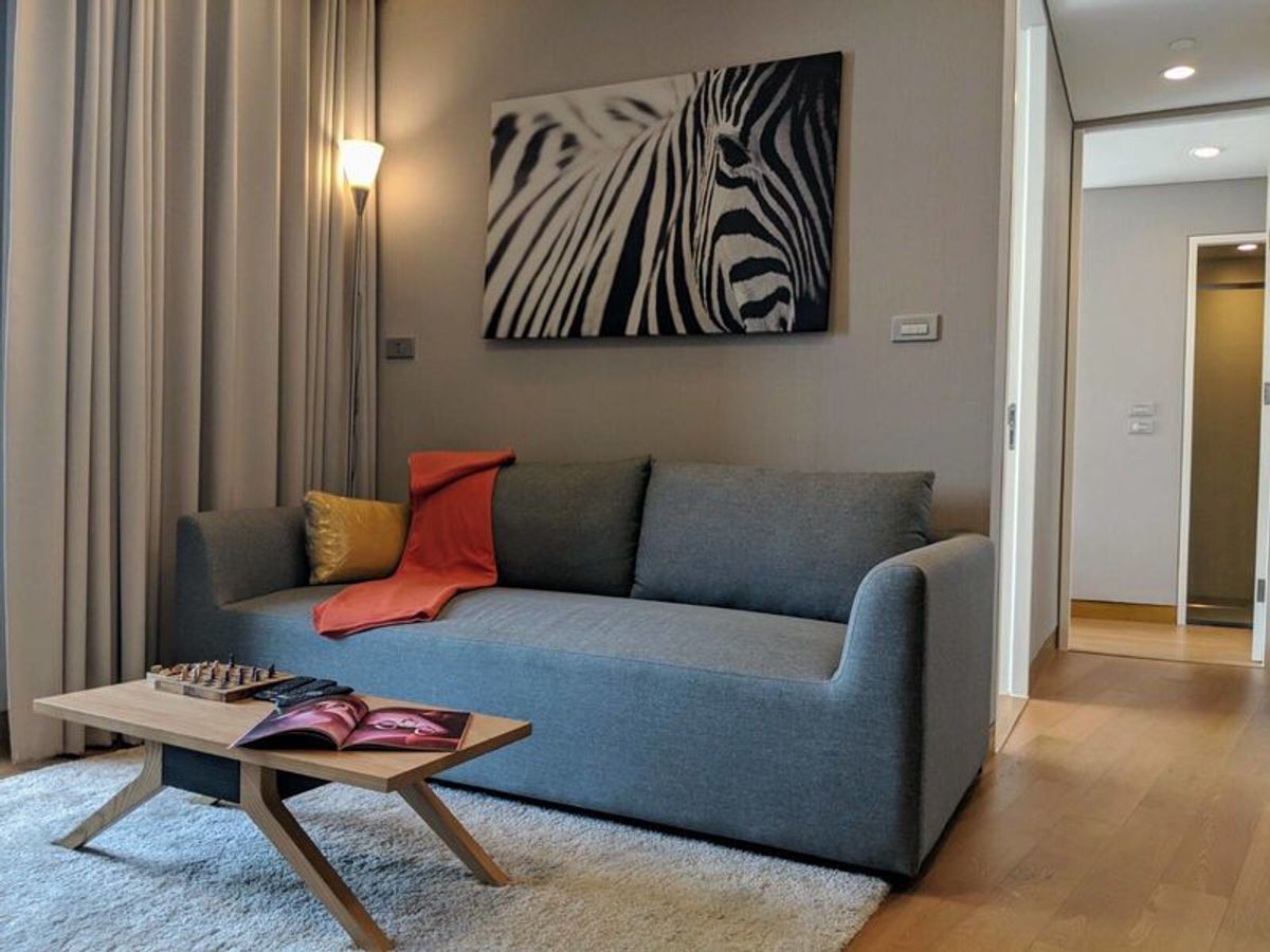 For RentCondoSukhumvit, Asoke, Thonglor : Hot Deal !!! Luxury condo in the heart of Sukhumvit The Lumpini 24 | 2 bedrooms, complete view, beautiful view, only 45,000 baht!