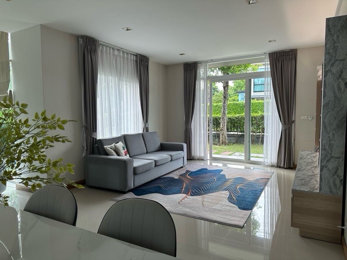 For SaleHouseNawamin, Ramindra : 💎 Luxury Modern Corner House for Sale – Spacious 5-Bedroom Home with Lush Garden, Full Functionality, and Prime Access Near Expressway in Watcharapol–ChatuChot