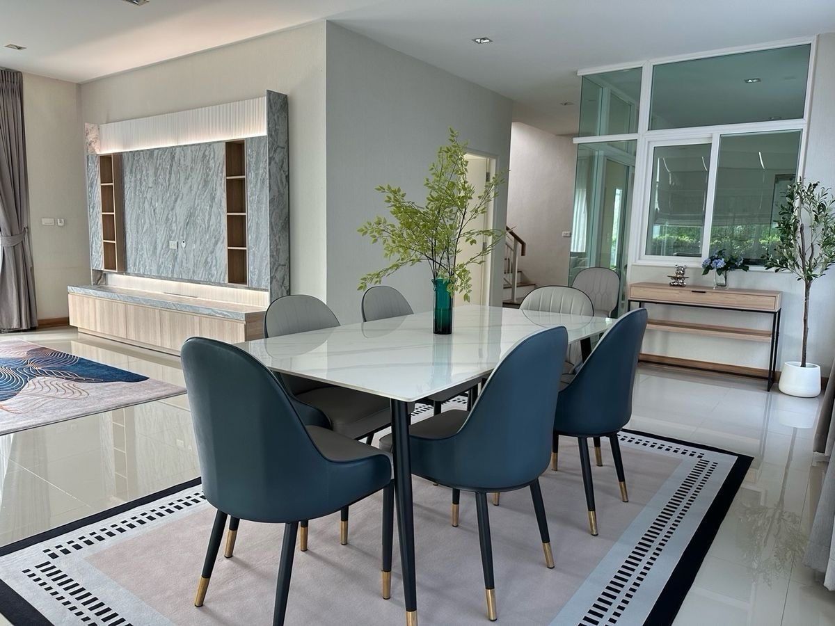 For SaleHouseNawamin, Ramindra : 💎 Luxury Modern Corner House for Sale – Spacious 5-Bedroom Home with Lush Garden, Full Functionality, and Prime Access Near Expressway in Watcharapol–ChatuChot