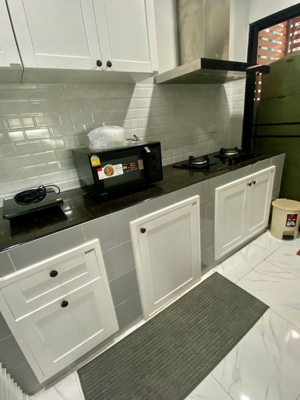 ให้เช่าทาวน์โฮมพระราม 5 ราชพฤกษ์ บางกรวย : ทาวน์เฮ้าส์ให้เช่า 📍 Baan Klang Muang Ratchaphruek-Rama 5 📍 3 ห้องนอน 3 ห้องน้ำ เฟอร์นิเจอร์ และ เครื่องใช้ไฟฟ้าครบ 