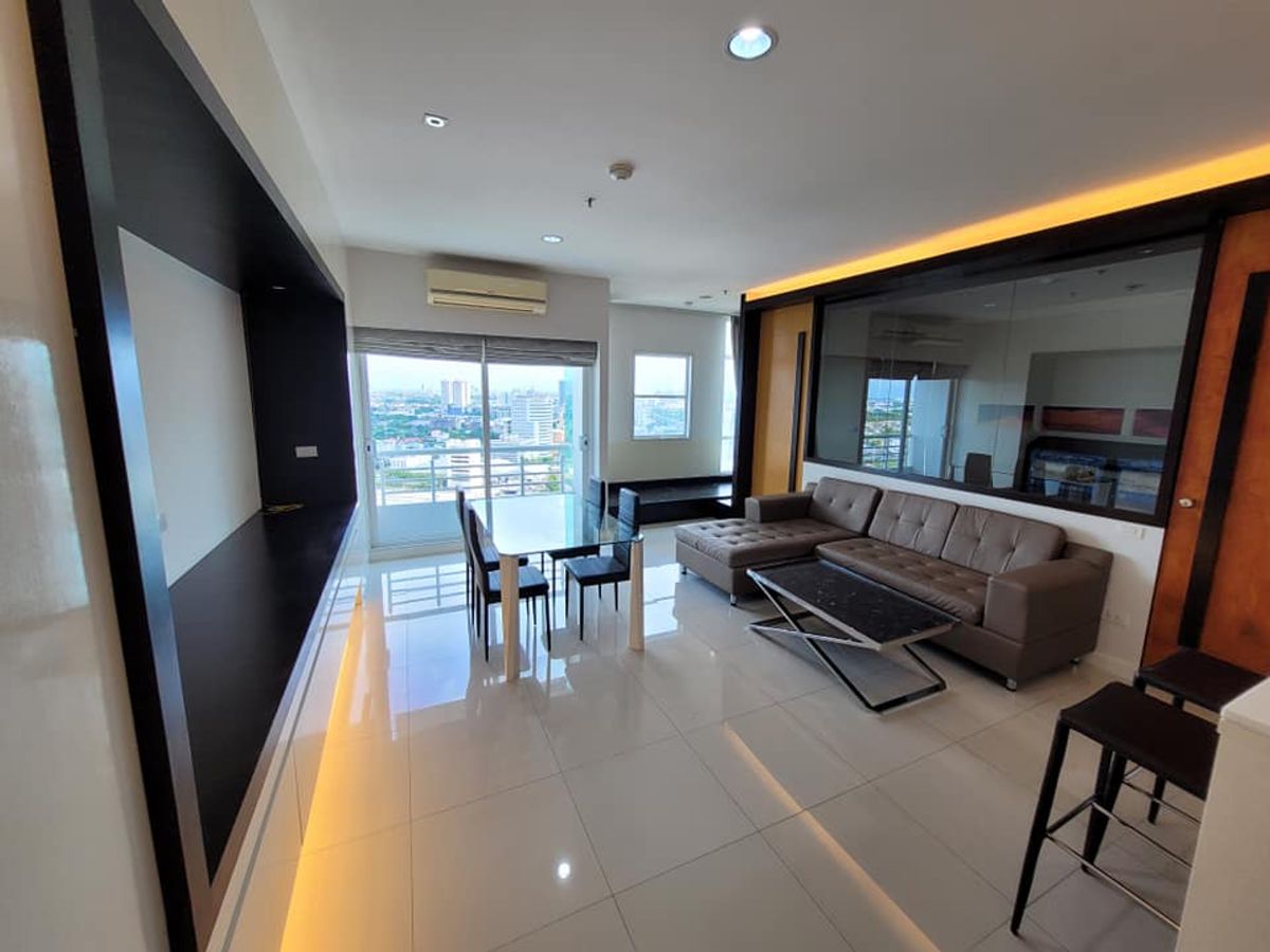ขายคอนโดพัฒนาการ ศรีนครินทร์ : 📣 [For Sale] ขายด่วน !! คอนโด The Four Wings Residence