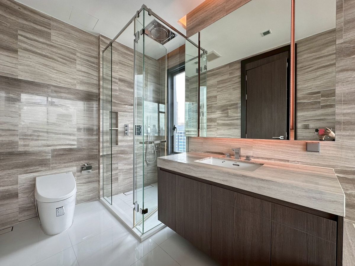 For SaleCondoNana, North Nana,Sukhumvit13, Soi Nana : Sell project room Q1 Sukhumvit. Special price. There are many discounted prices. There are many rooms to choose from.