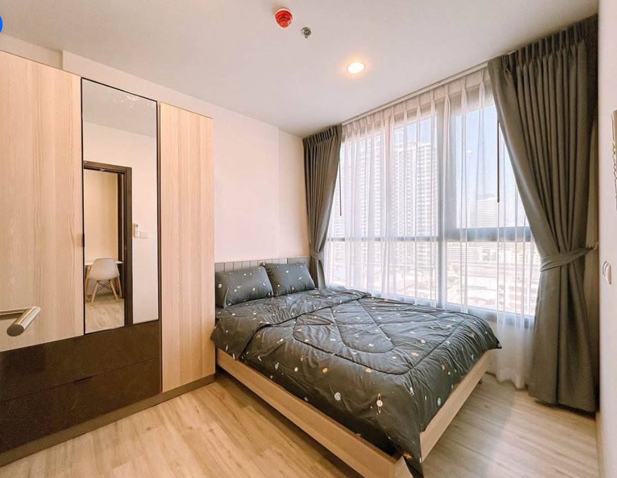 ให้เช่าคอนโดรัชดา ห้วยขวาง : 🎉 ให้เช่าคอนโด XT Huai Khwang (เอ็กซ์ที ห้วยขวาง) ชั้น 12A 1 ห้องนอน 1 ห้องน้ำ 35 ตร.ม. ราคาสุดคุ้ม 23,000 บาท/เดือน 🎉