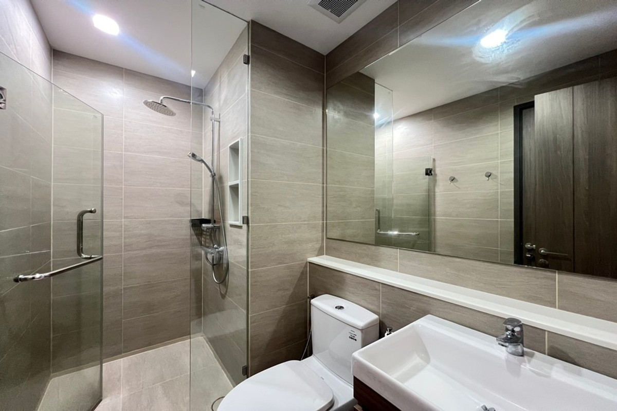 For SaleCondoSathorn, Narathiwat : 🔥 For Sale - Rent !! Rare Item !!🔥 Code C20240900025..........Rhythm Charoenkrung Pavillion, 1 bedroom, 1 bathroom, River view, high floor 32++, furnished, ready to move in, Special Deal!!📣📣