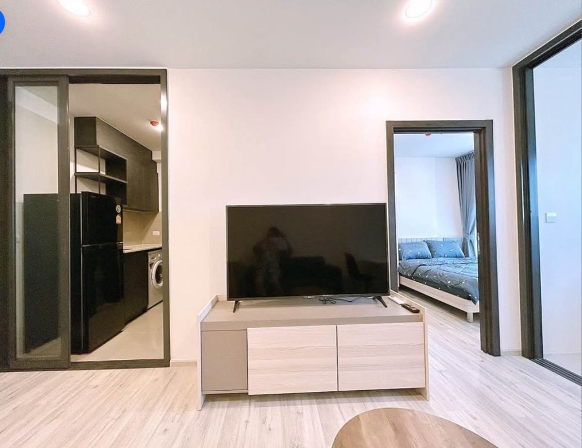 ให้เช่าคอนโดรัชดา ห้วยขวาง : 🎉 ให้เช่าคอนโด XT Huai Khwang (เอ็กซ์ที ห้วยขวาง) ชั้น 12A 1 ห้องนอน 1 ห้องน้ำ 35 ตร.ม. ราคาสุดคุ้ม 23,000 บาท/เดือน 🎉