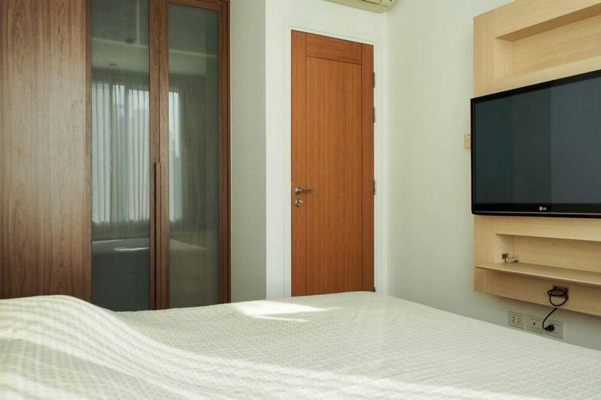 ขายคอนโดสุขุมวิท อโศก ทองหล่อ : 🔥 สำหรับขาย !! ห้องหายาก !!🔥 Code C20250700036..........Wind Sukhumvit 23, 2 ห้องนอน, 2 ห้องน้ำ,  แต่งครบ, ราคาพิเศษ!!📣📣