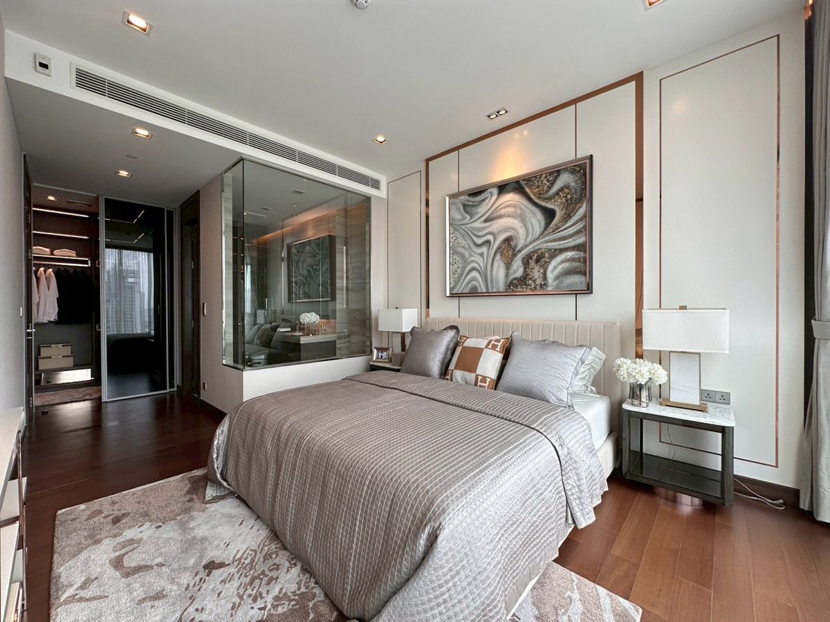 For SaleCondoNana, North Nana,Sukhumvit13, Soi Nana : Sell the project Q1 Sukhumvit, a new room from the project. With 2 parking spaces There are many rooms to choose from.
