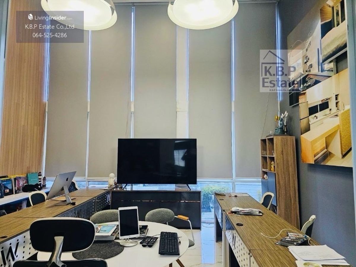 ขายทาวน์โฮมพระราม 3 สาธุประดิษฐ์ : ขายทาวน์โฮม JadePraise สาทร-พระราม3 3ห้องนอน+Plus1 4ห้องน้ำ พร้อมเข้าอยู่