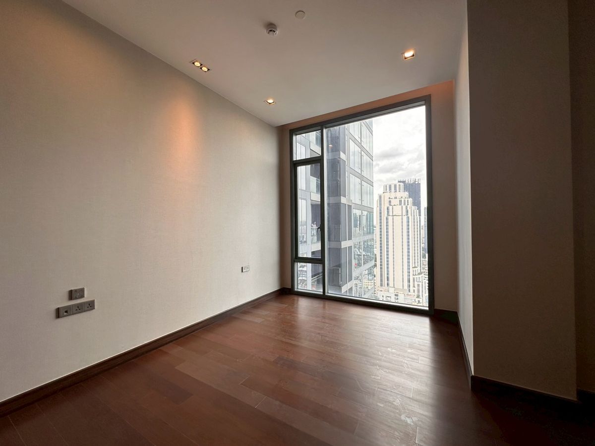 For SaleCondoNana, North Nana,Sukhumvit13, Soi Nana : Project room for sale Q1 Sukhumvit 2 Bedroom Size Large Fix 2 Parking