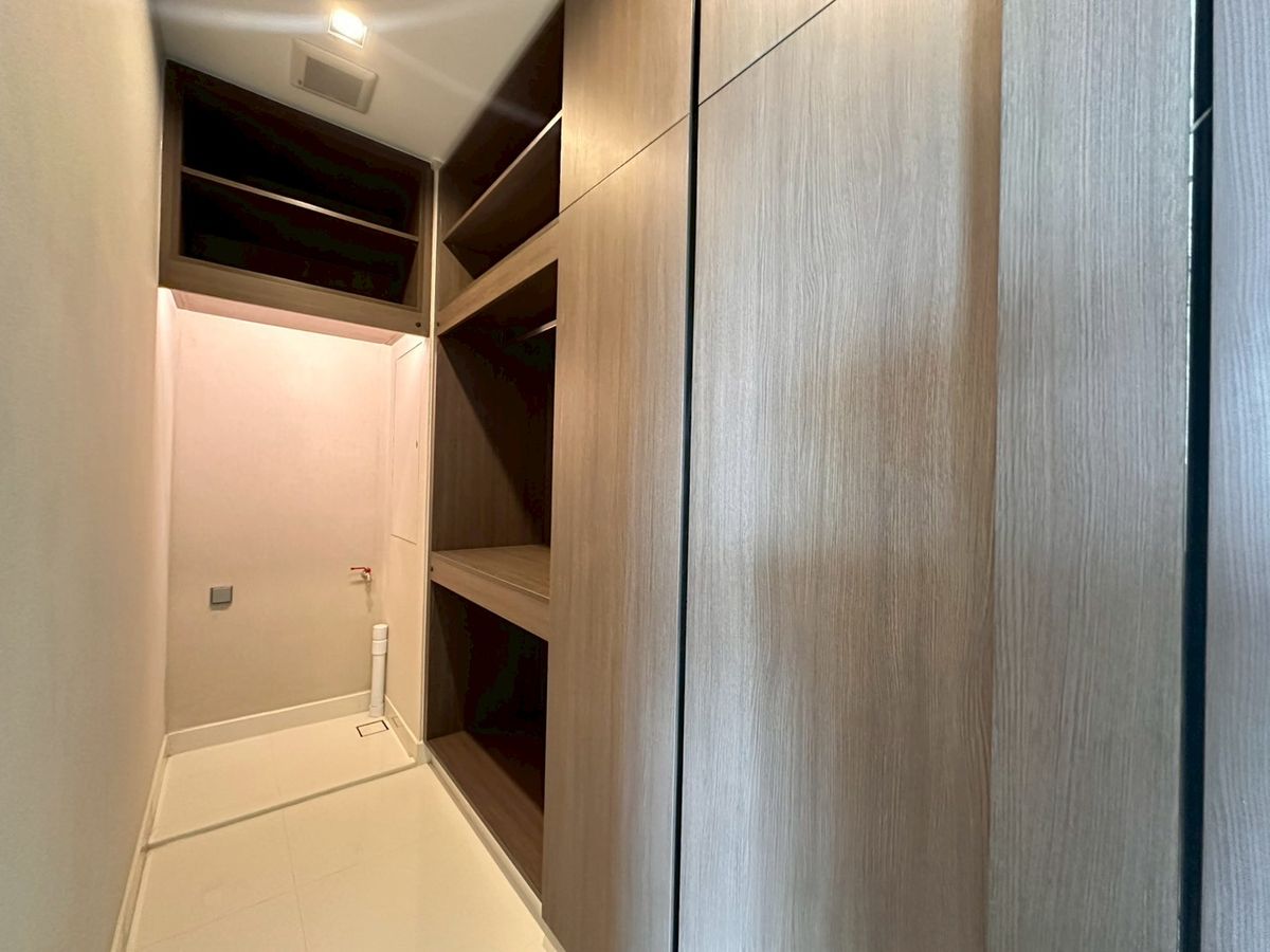 For SaleCondoNana, North Nana,Sukhumvit13, Soi Nana : Project Selling Room Q1 Sukhumvit 2Bedroom Corner Room Beautiful room Only 1 room per floor