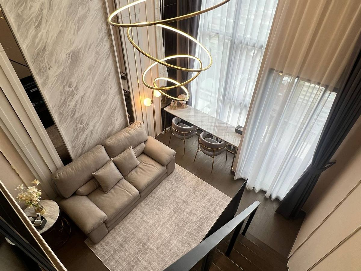 For RentCondoSiam Paragon ,Chulalongkorn,Samyan : Park Origin Chula Samyan【𝐑𝐄𝐍𝐓】🔥Minimalist room with warm tones, professionally built-in furniture🔥  Contact Line ID: @hacondo