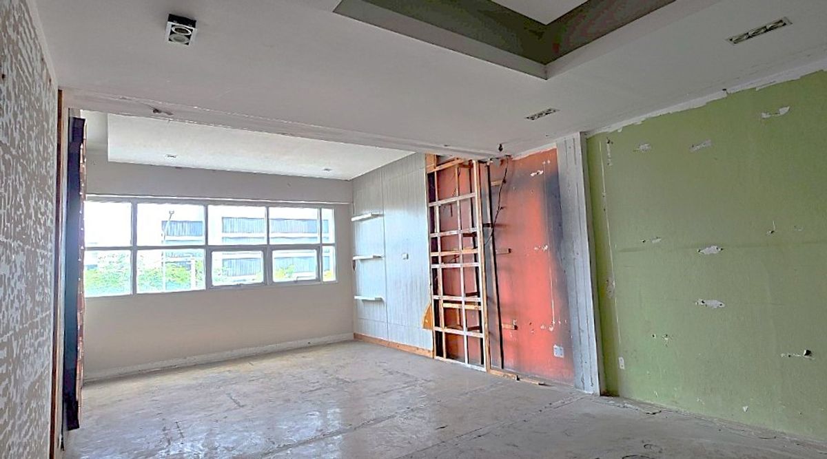 For RentShop HouseSukhumvit, Asoke, Thonglor : Building for rent with elevator. Walking distance to Airport Link. Asoke – Rama 9 ** NO CO-AGENT ** 