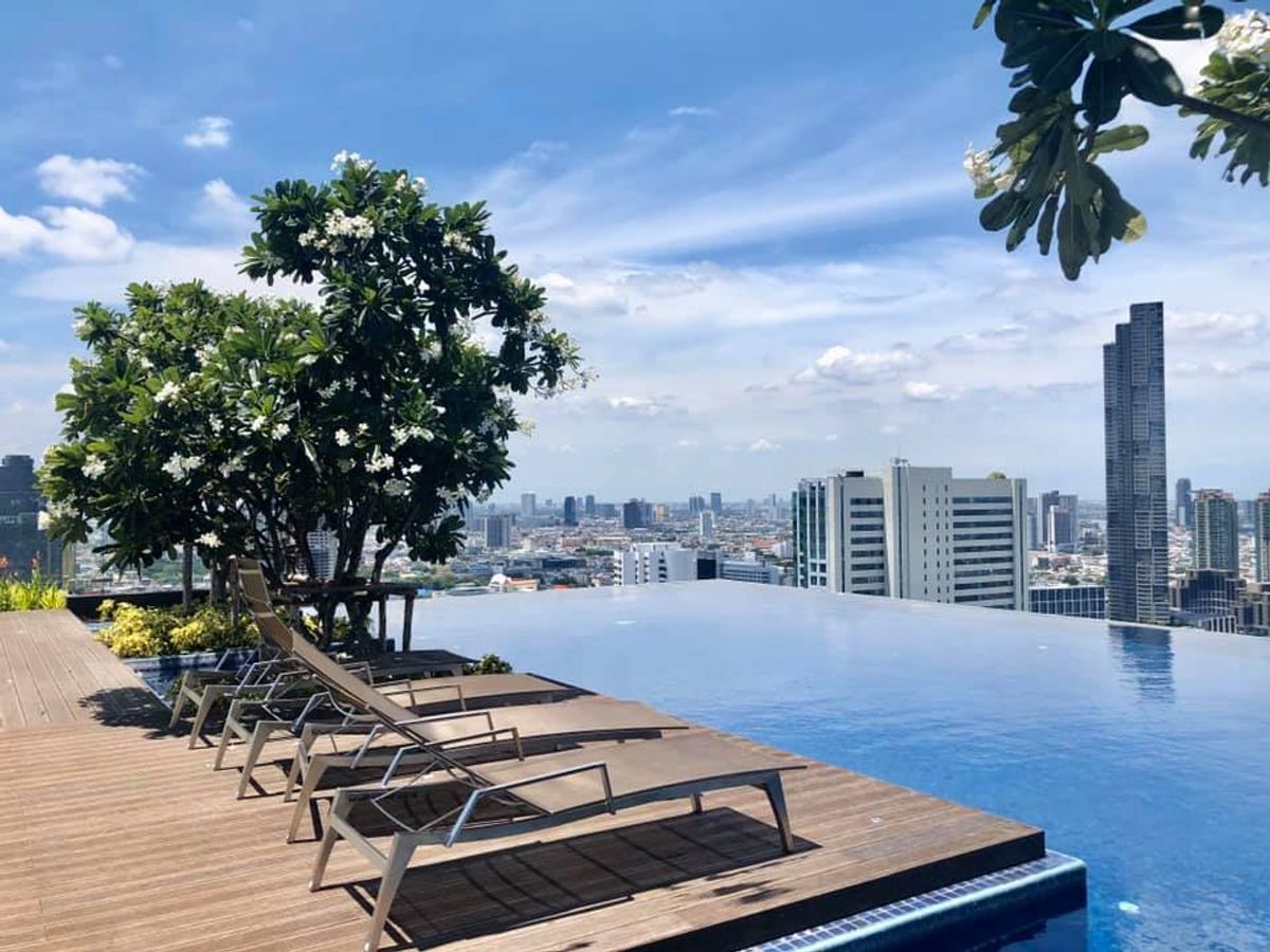ขายคอนโดวงเวียนใหญ่ เจริญนคร : Urbano Absolute – คอนโด High Rise วิวแม่น้ำ ใกล้สาทร เดินทางสะดวก