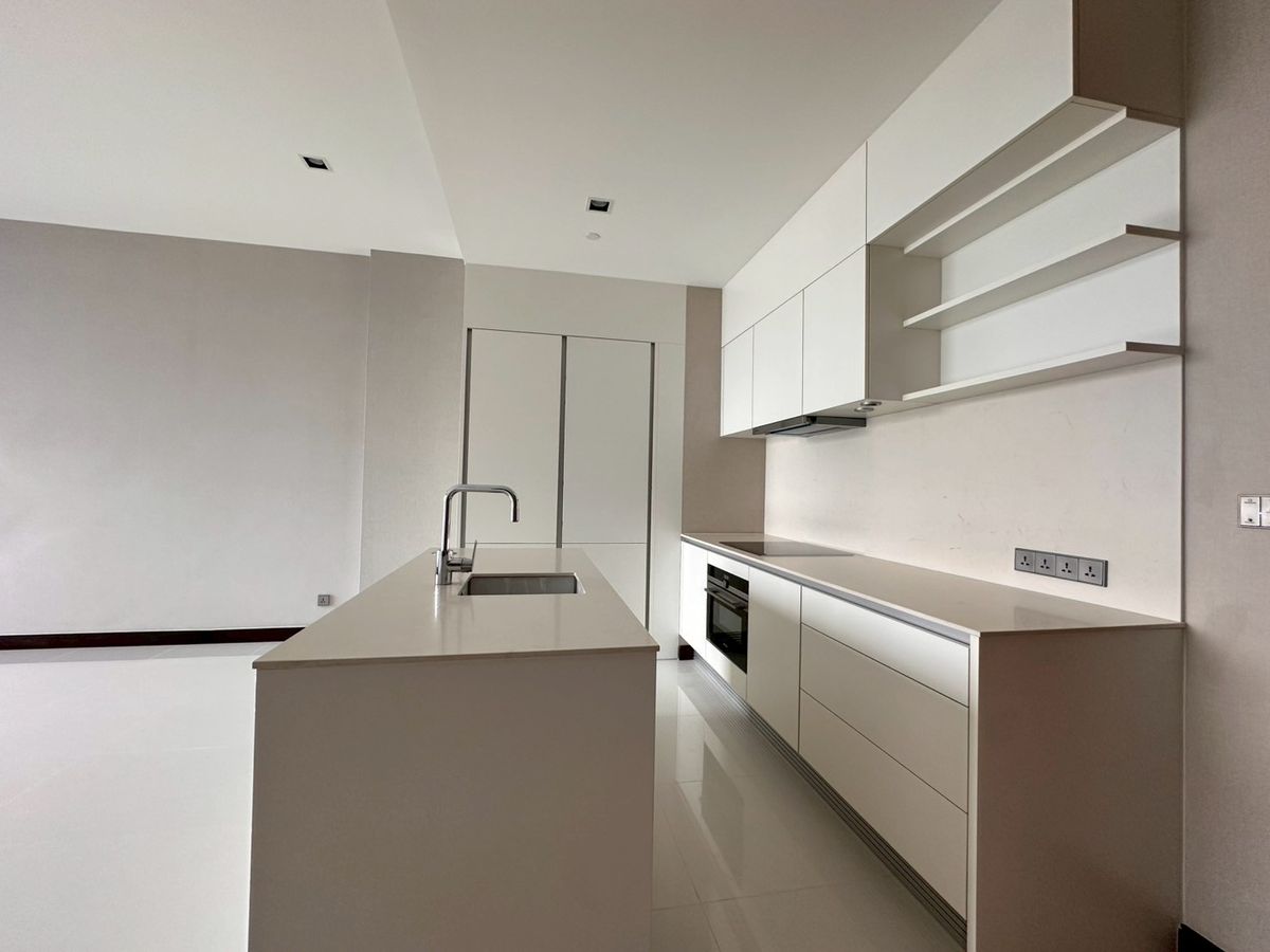 For SaleCondoNana, North Nana,Sukhumvit13, Soi Nana : Project room for sale Q1 Sukhumvit 2 Bedroom Size Large Fix 2 Parking