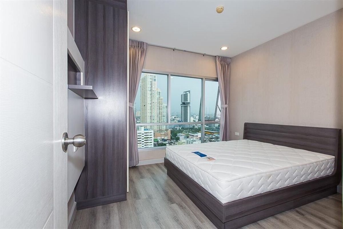 ขายคอนโดสาทร นราธิวาส : 🔥 ขายพร้อมผู้เช่า !!🔥 Code C20221200153..........Centric Sathorn - St. Louis, 2 ห้องนอน, 2 ห้องน้ำ, ชั้นสูง 20++, แต่งครบ, ราคาพิเศษ!!📣📣