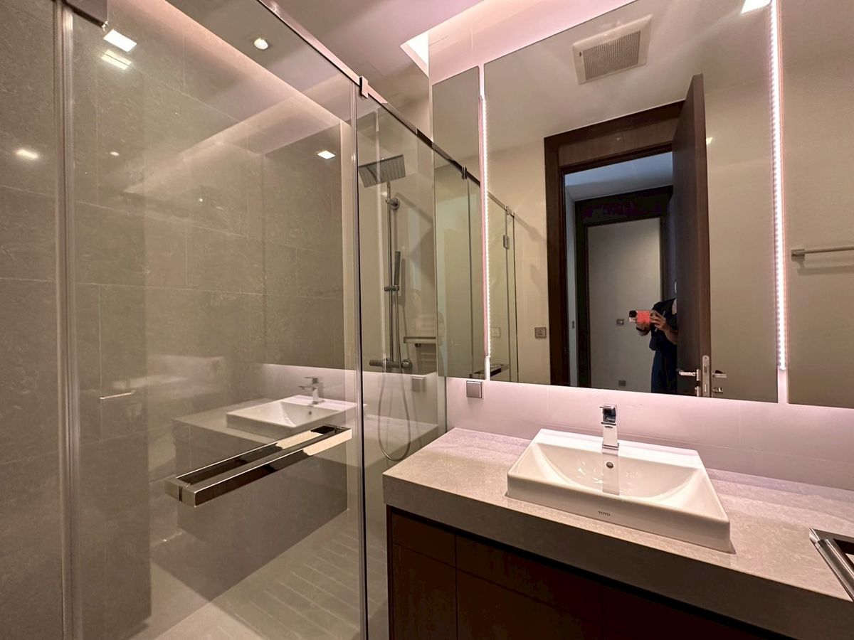 For SaleCondoNana, North Nana,Sukhumvit13, Soi Nana : Sell project room Q1 Sukhumvit 3 bedrooms, special price with special promotion in the backyard