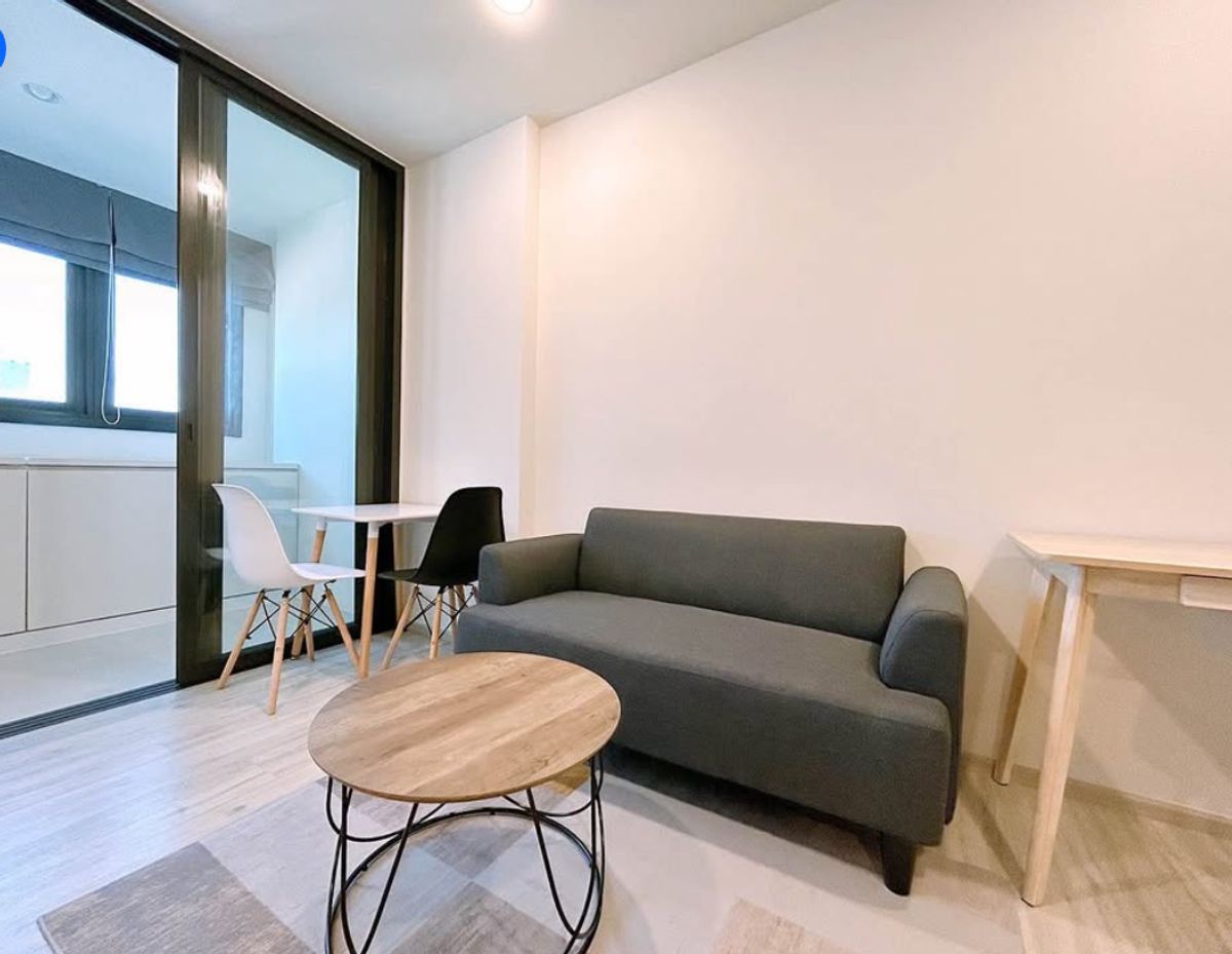 ให้เช่าคอนโดรัชดา ห้วยขวาง : 🎉 ให้เช่าคอนโด XT Huai Khwang (เอ็กซ์ที ห้วยขวาง) ชั้น 12A 1 ห้องนอน 1 ห้องน้ำ 35 ตร.ม. ราคาสุดคุ้ม 23,000 บาท/เดือน 🎉